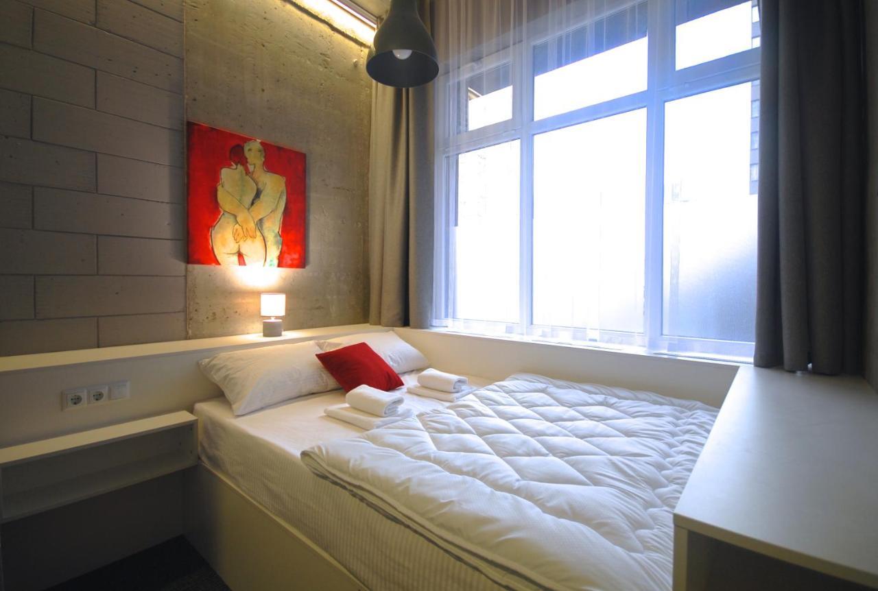Cubby Hotel Львов Экстерьер фото