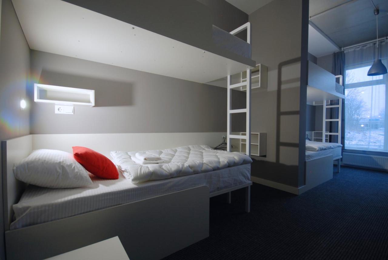 Cubby Hotel Львов Экстерьер фото