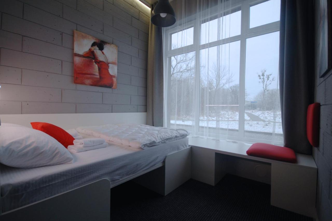 Cubby Hotel Львов Экстерьер фото